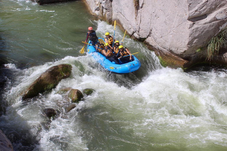 Von Arequipa aus | Rafting und Canoping auf dem Chili-FlussVon Arequipa aus | Rafting und Kanufahren auf dem Chili-Fluss