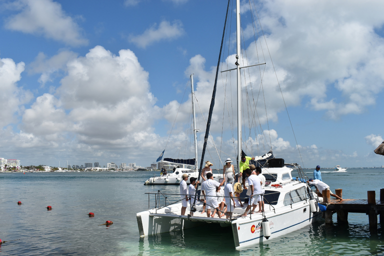 Cancun: Catamaran to Isla Mujeres & snorkel in El Meco Reef Tour from Cancun