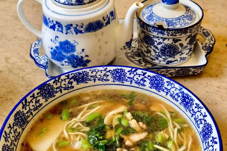 Hangzhou: Tea Village Tour with Tai Chi and Cooking Class