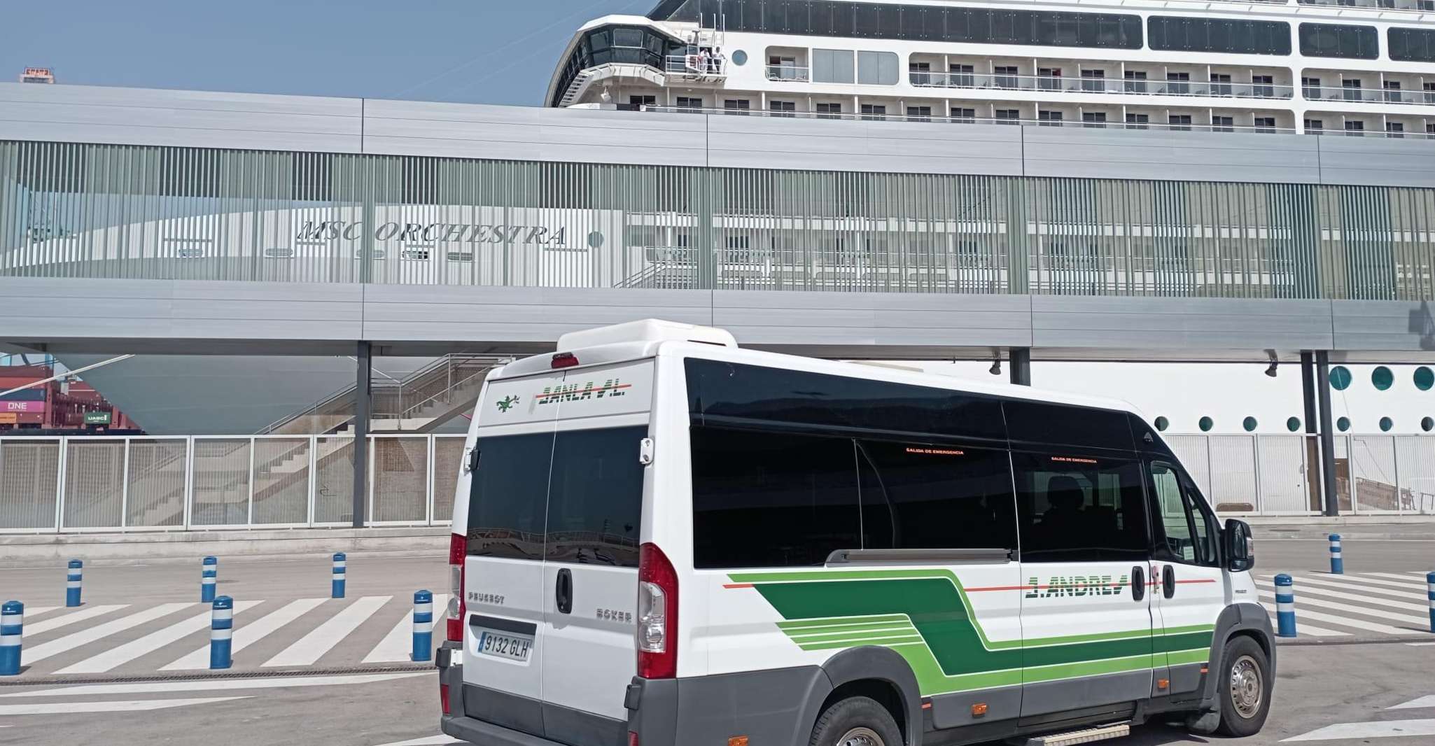 Trasferimento dall'aeroporto di Barcellona a Pineda de Mar - Hizvo