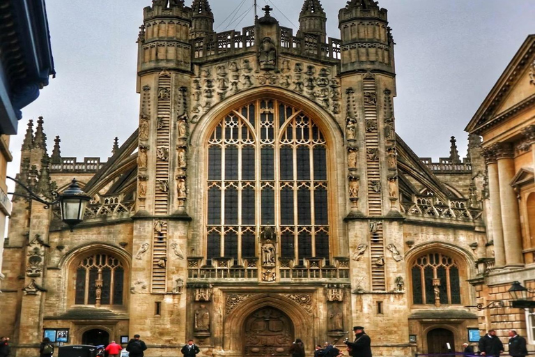 London: Stonehenge and Bath Private Day Trip with Driver