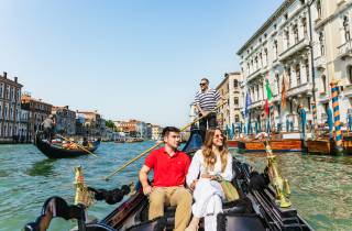 Venedig: Private Gondelfahrt auf dem Canal Grande