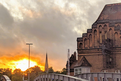 Lübeck: Guided Walking Tour Seafarers&#039; Quarter