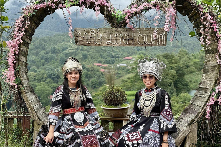 Hanoi: Sapa Trek, Villages & Fansipan Peak (3D2N) Private Tour| Private Transfer, Private Guide, Flexible Time