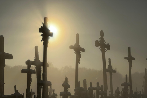 Riga-Vilnius:Rundale palace/Hill of Crosses/Burbiskes manor