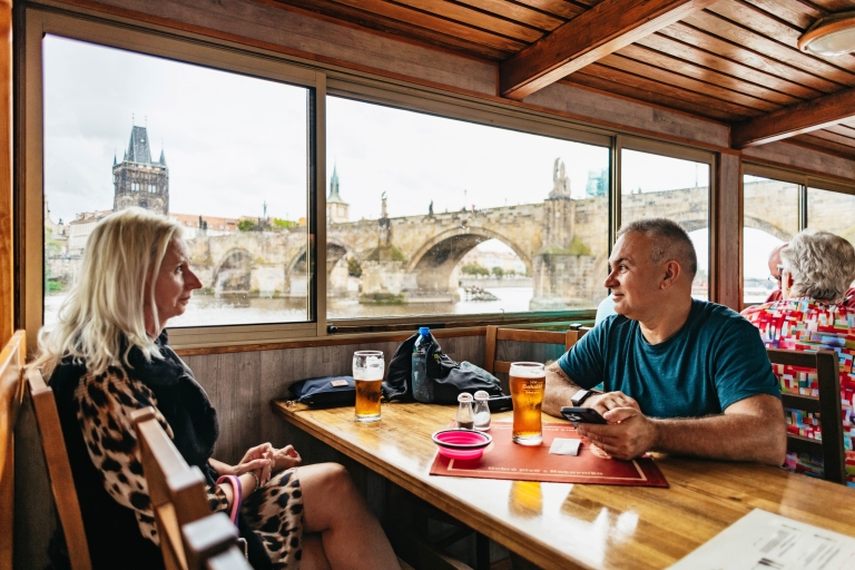 Praga: tour por la ciudad en autobús, en barco y a pieTour grupal en alemán
