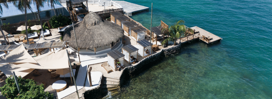 Club de plage privé de l'île Rosario Mangata Daypass