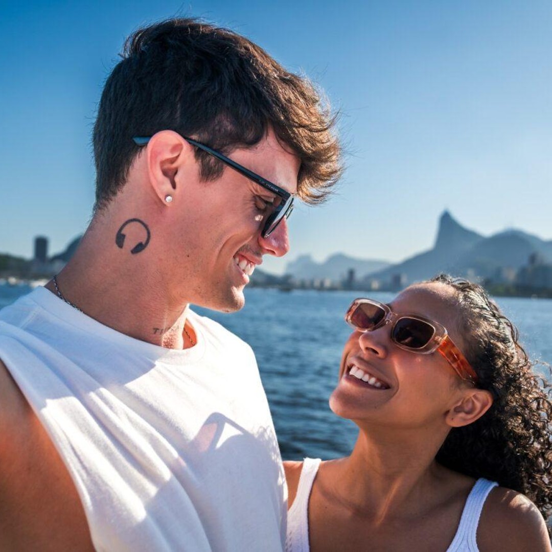 Colagem de mídia
