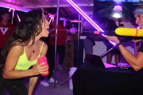 Puerto Vallarta : Neon Party on the Bay