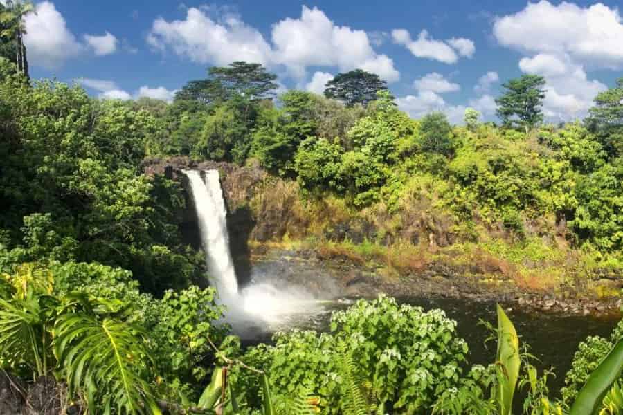 Hilo: Vulkan-Nationalpark & Wasserfall-Tour. Foto: GetYourGuide Hilo: Vulkan-Nationalpark & Wasserfall-Tour. Foto: GetYourGuide