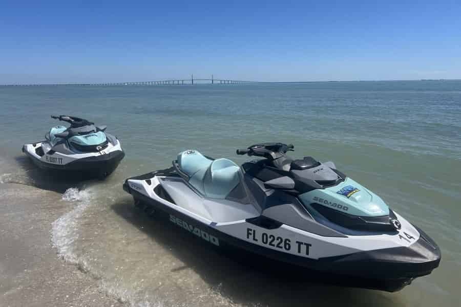 Clearwater Beach: Freestyle-Jetski-Verleih. Foto: GetYourGuide