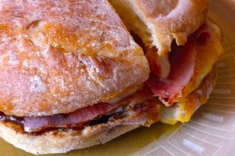 Toronto: o melhor tour de comida de rua com um guia localToronto: tour a pé privado de 3 horas com degustação de comida