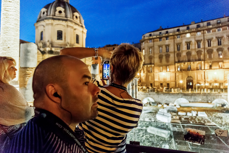 Colosseum by Evening Guided Tour with Optional Arena Access Colosseum & Arena Floor - Semi Private Tour up to 10 People