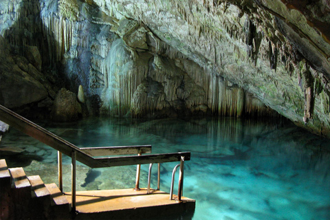 Montego Bay: Cueva de la Gruta Verde+Cabalgata+Tubing por el ríoPalladium:Cueva de la Gruta Verde+Cabalgata+Tubing en el río