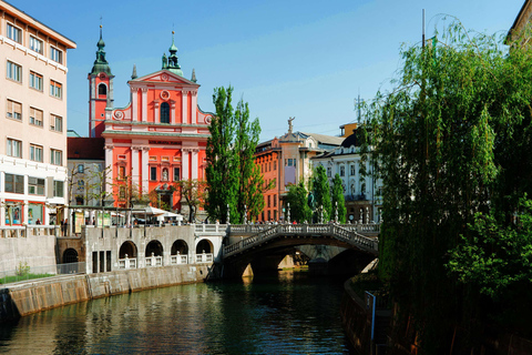 From Zagreb: Ljubljana and Postojna cave Day Trip