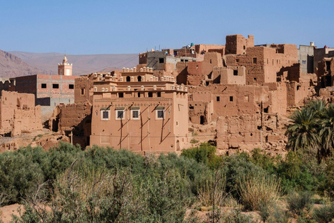From Fes: 3-Day Merzouga Desert Tour to Marrakech Standard Desert Camp Experience (Shared Facilities)