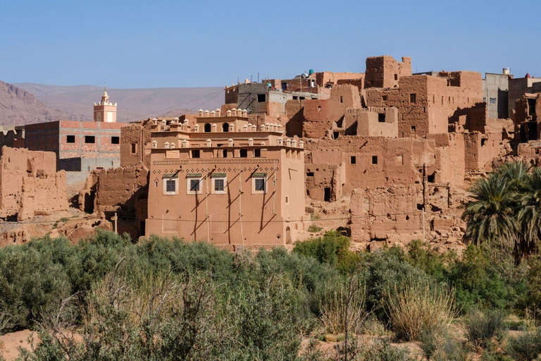 From Fes: 3-Day Merzouga Desert Tour to Marrakech Standard Desert Camp Experience (Shared Facilities)