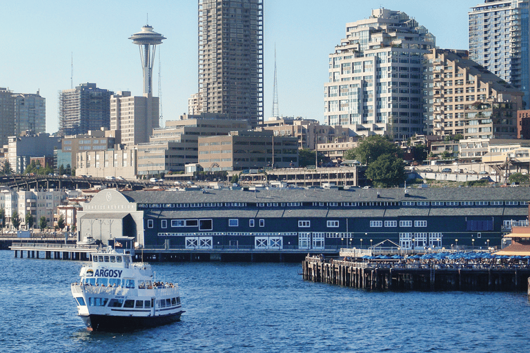 Seattle: Locks Cruise with Local Guide Departs From AGC Marina/Lake Union with Return Bus