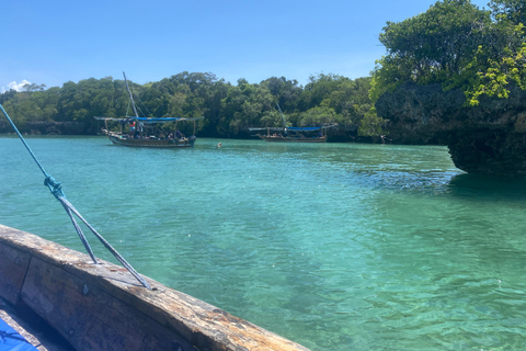 Sansibar: Safari Blue Tagesausflug mit Schnorcheln und Mittagessen