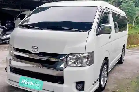 Shared Van Transfer; Puerto Princesa to El Nido