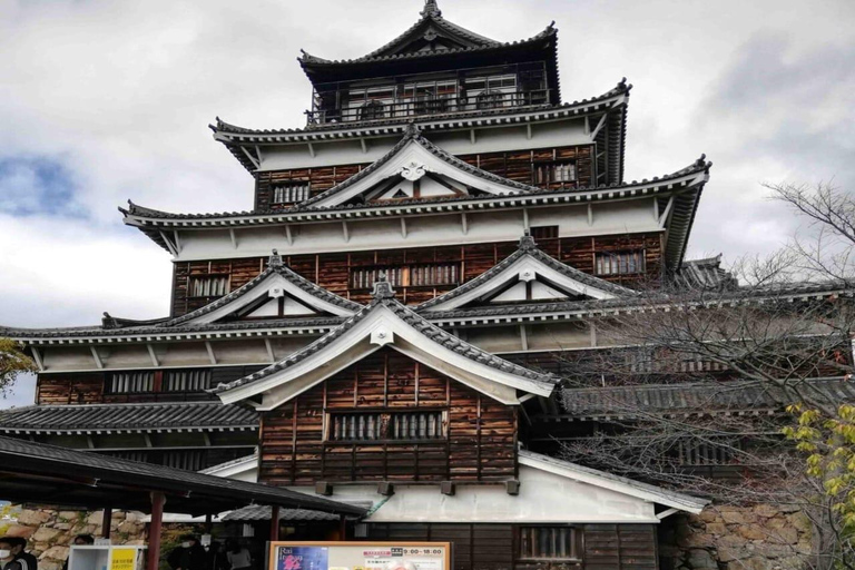 Hiroshima: Private Tour with Miyajima and Peace Park