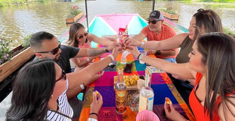 Xochimilco : Island of the dolls, tequila and mezcal CDMX photo 3