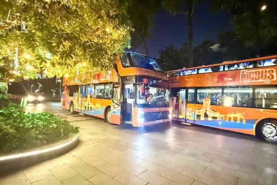Erkunden Sie Ho-Chi-Minh-Stadt: Viet BigBus – 360-Grad-Panorama-Nachtpass. Foto: GetYourGuide