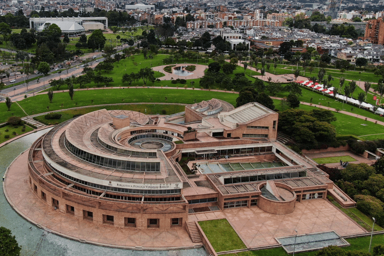 Bogotá: Real City Life & Cultural Districts Group Tour