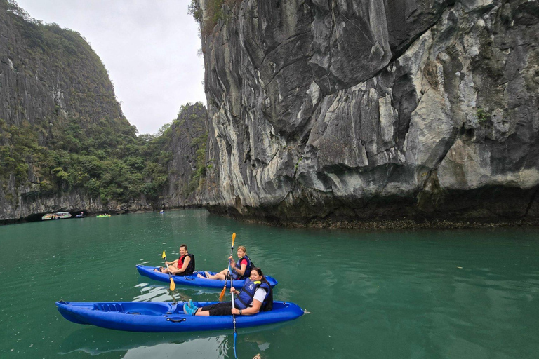 Ab Hanoi: 3D2N Ha Long &amp; Lan Ha Bay mit Le Journey CruiseStart von Hanoi um 8:00 Uhr morgens