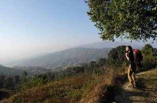 Kathmandu: Wanderung mit Guide von Changu Nayaran nach Nagarkot