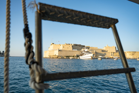 Malta Traditional Boat Cruise: Valletta & The Three Cities