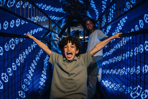 Interactive Exploration Museum of Illusions