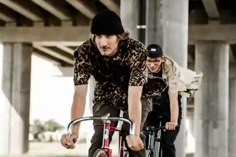 Bukarest: Sightseeingtur på cykel. Cykel-hvile!