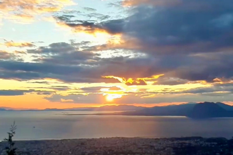 Patras: Escursione all&#039;alba a Panachaiko con colazione e cascata