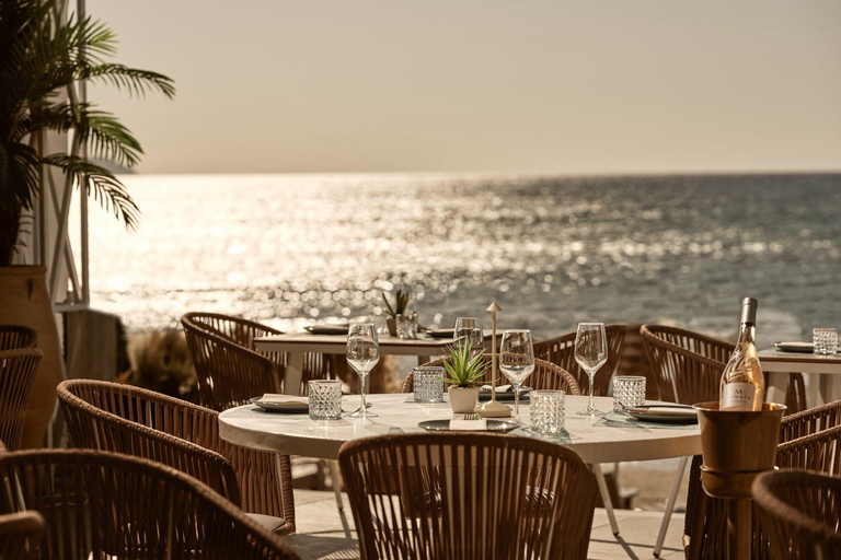 Zante: Infinity Beach Restaurant Sunset 3-Course Meal for 2