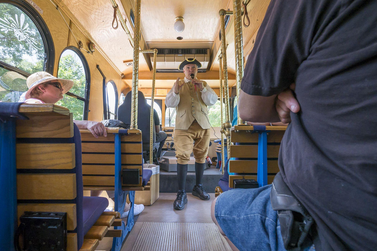 Lexington, MA: Liberty Ride Trolley Tour with Guide