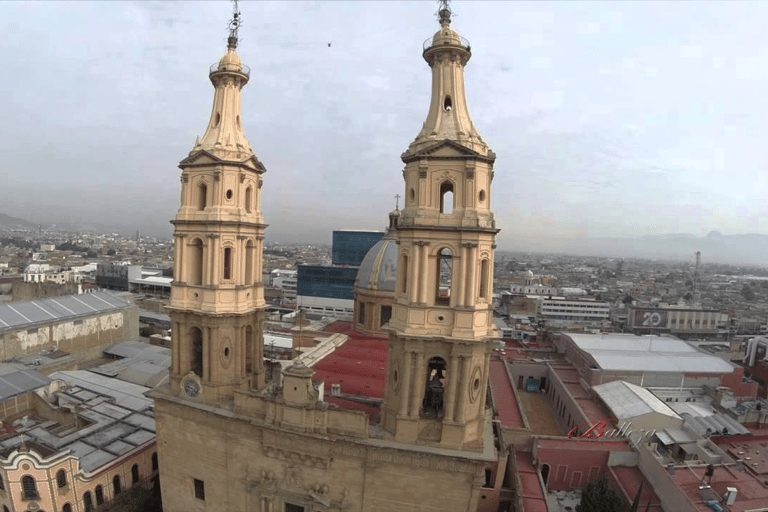 Leon: City Center Guided Tour with Nieve de Garrafa Tasting