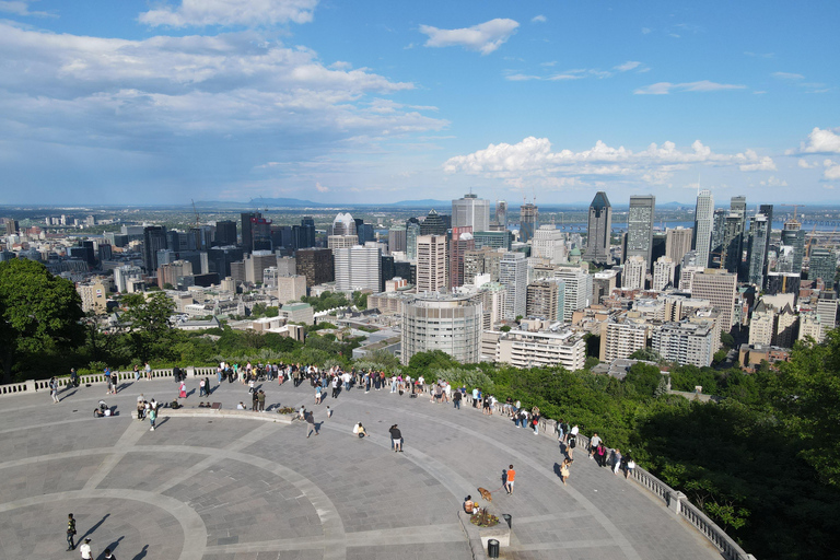 Montreal: All-inclusive-VIP-Erlebnis mit den berühmtesten SehenswürdigkeitenMontreal: All-inclusive-VIP-Erlebnis mit den berühmten Sehenswürdigkeiten