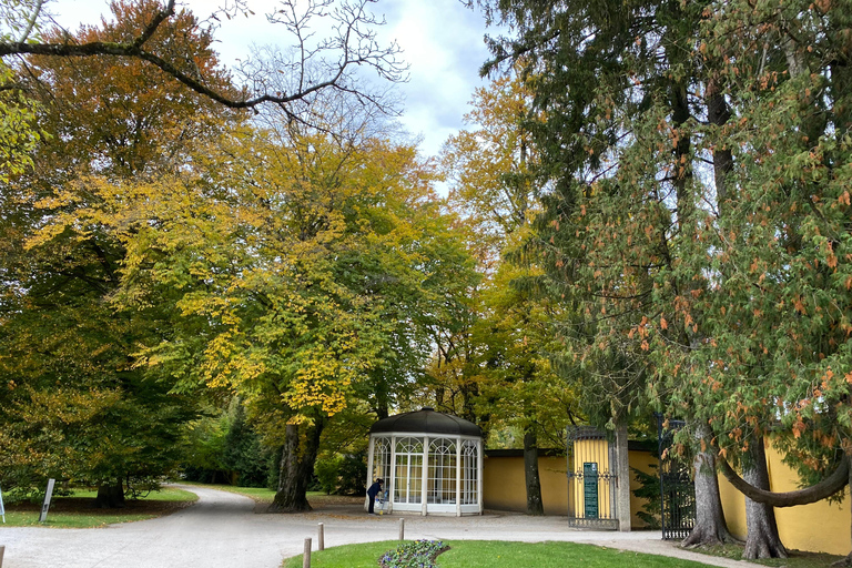 Salzburg: Private the Hills are alive Tour with Pickup