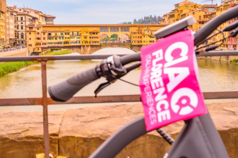Florence : Tour de ville en E-Bike avec arrêt à la Piazzale Michelangelo