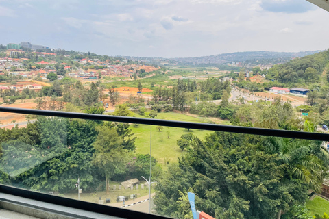 Kigali: Evening Sightseeing Tour with Traditional Dinner