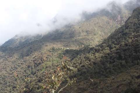 Krótka wędrówka szlakiem Inków, Święta Dolina i Tęczowa Góra
