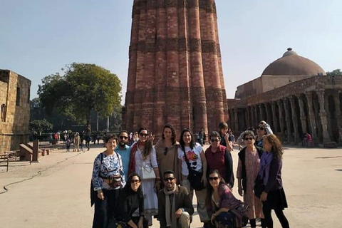 Reserva un guía turístico oficial para visitar Delhi.Delhi: Visita Privada de Día Completo de Delhi con Guía Experto