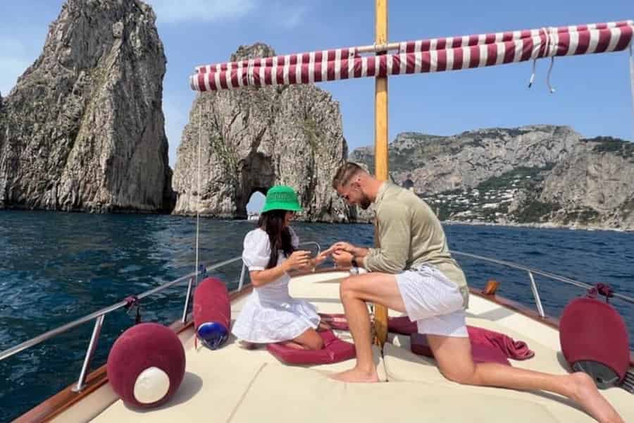 Capri: Private Insel Bootstour für Paare. Foto: GetYourGuide Capri: Private Insel Bootstour für Paare. Foto: GetYourGuide