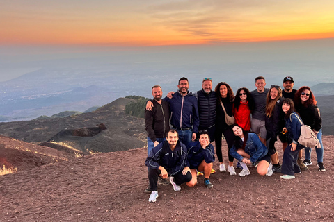 Catania: Etna Sunset Tour med upphämtning och avlämning