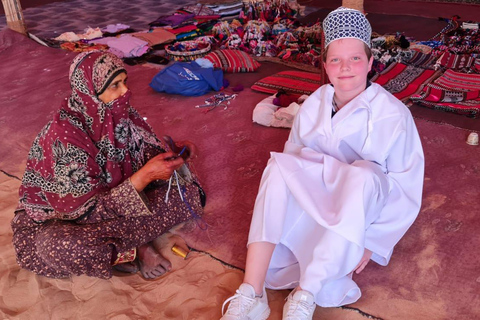 Muscat: Bidiya Desert Tour with Dinner & Visit Bedouin House