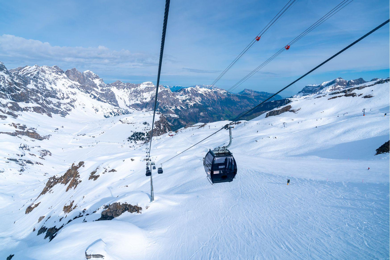 Interlaken : Excursion privée d'une journée au Mont Titlis, Engelberg et Lucerne