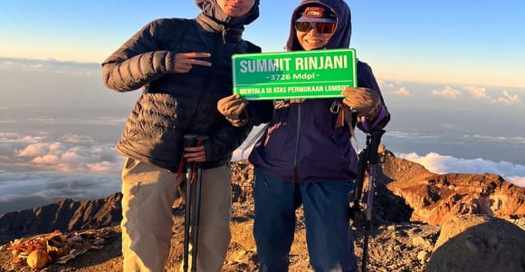 Mount Rinjani 2-Day Trek summit 3726