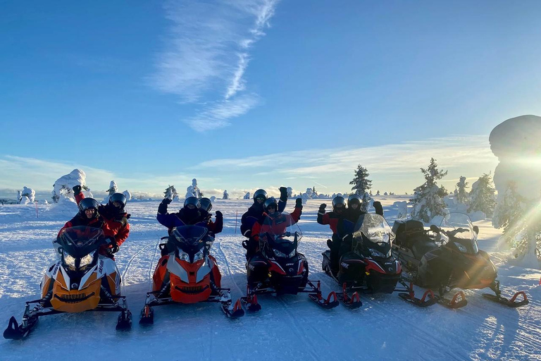 Pyhä: Forest Trails Snowmobile Safari Pyhätunturi: Forest Trails Snowmobile Safari