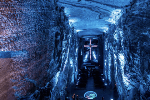 Bogotá: Zipaquirá Salt Cathedral & Paragliding Tour